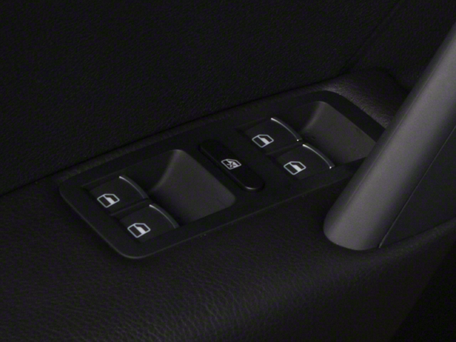 2012 Volkswagen Passat TDI SE w/Sunroof