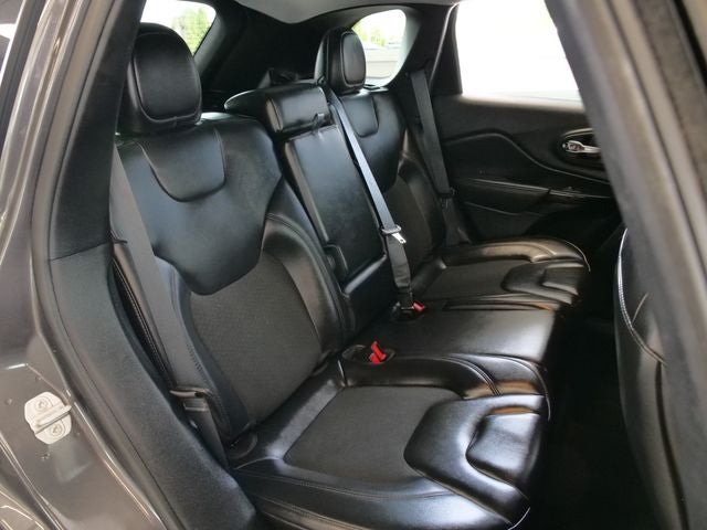 2021 Jeep Cherokee Altitude