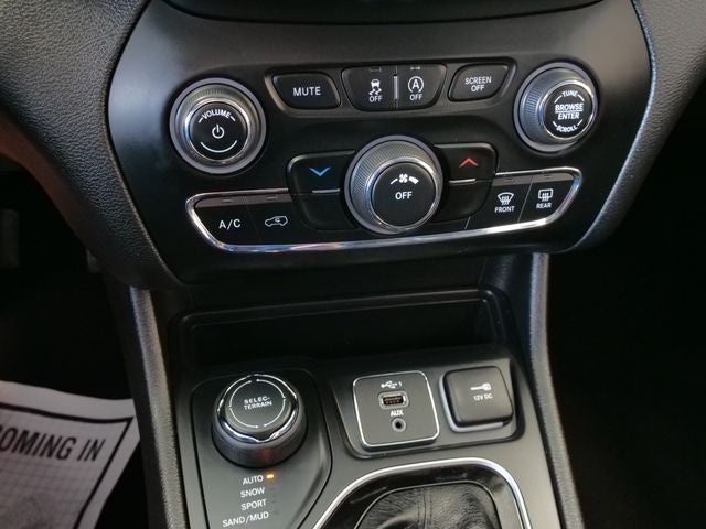 2021 Jeep Cherokee Altitude