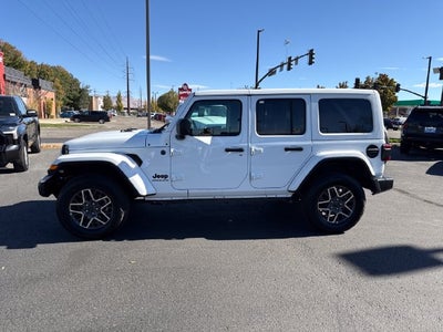 2025 Jeep Wrangler Sahara