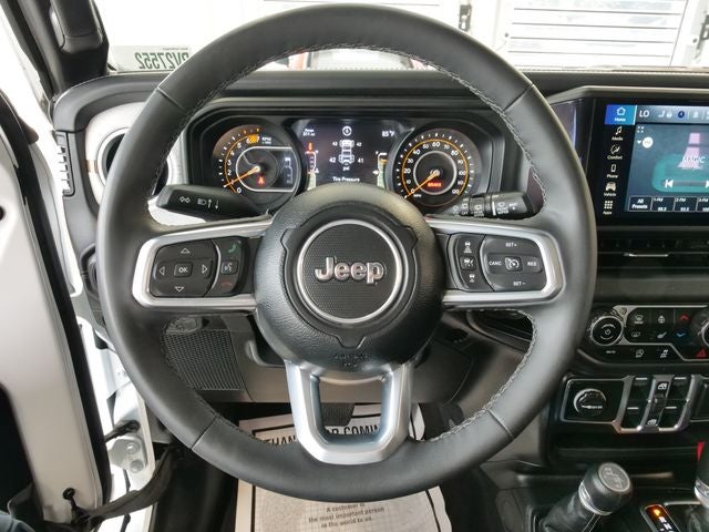 2025 Jeep Wrangler Sahara