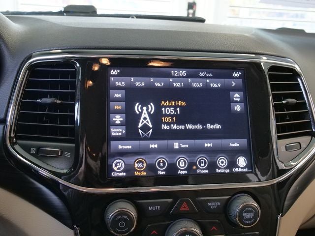2022 Jeep Grand Cherokee WK Laredo E