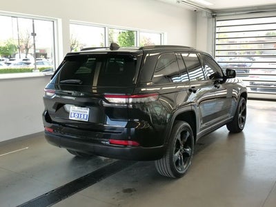 2024 Jeep Grand Cherokee Altitude
