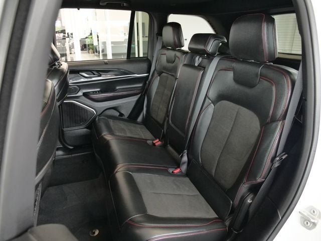 2022 Jeep Grand Cherokee Trailhawk