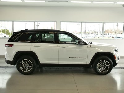 2022 Jeep Grand Cherokee Trailhawk
