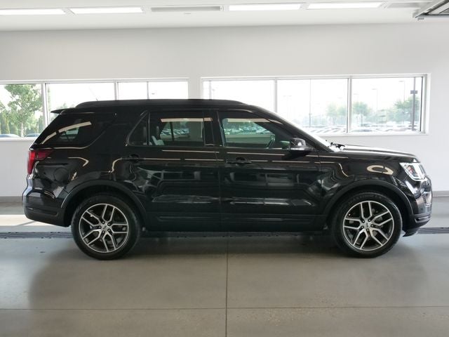 2018 Ford Explorer Sport