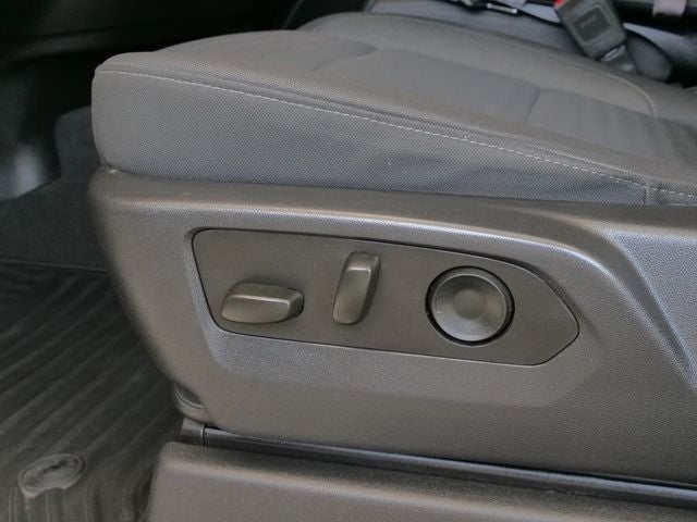 2025 Chevrolet Silverado 1500 LT LT1