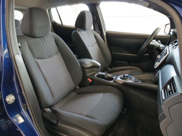 2025 Nissan Leaf S