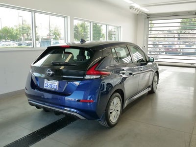 2025 Nissan Leaf S