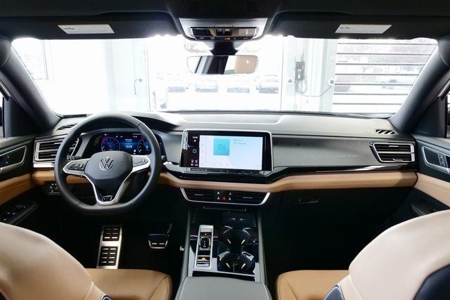 2026 Volkswagen Atlas Cross Sport 2.0T SEL R-Line Black