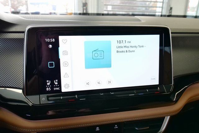 2026 Volkswagen Atlas Cross Sport 2.0T SEL R-Line Black