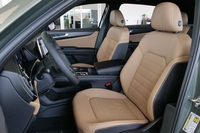 2026 Volkswagen Atlas Cross Sport 2.0T SEL R-Line Black