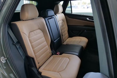 2026 Volkswagen Atlas Cross Sport 2.0T SEL R-Line Black