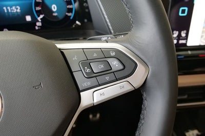 2026 Volkswagen Atlas Cross Sport 2.0T SEL R-Line Black