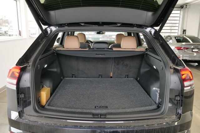 2026 Volkswagen Atlas Cross Sport 2.0T SEL