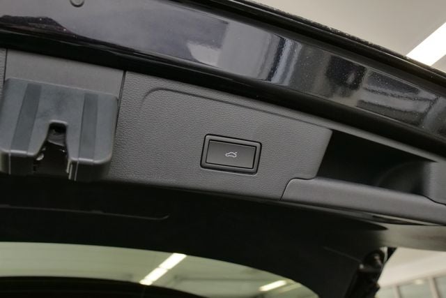 2026 Volkswagen Atlas Cross Sport 2.0T SEL