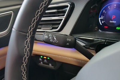 2026 Volkswagen Atlas Cross Sport 2.0T SEL