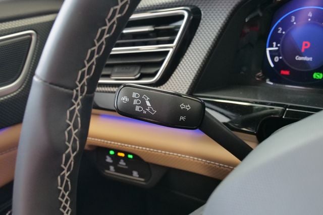 2026 Volkswagen Atlas Cross Sport 2.0T SEL