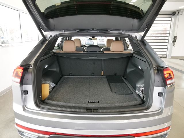 2026 Volkswagen Atlas Cross Sport 2.0T SEL