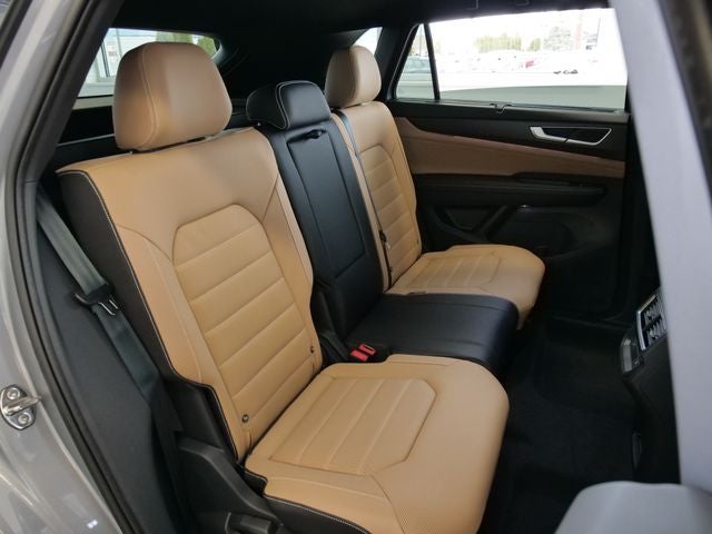 2026 Volkswagen Atlas Cross Sport 2.0T SEL