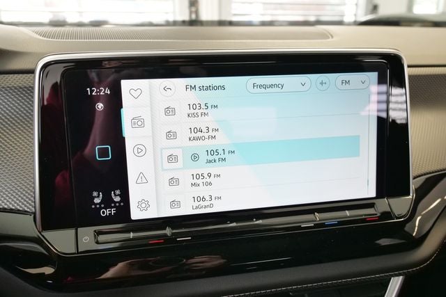 2026 Volkswagen Atlas Cross Sport 2.0T SEL