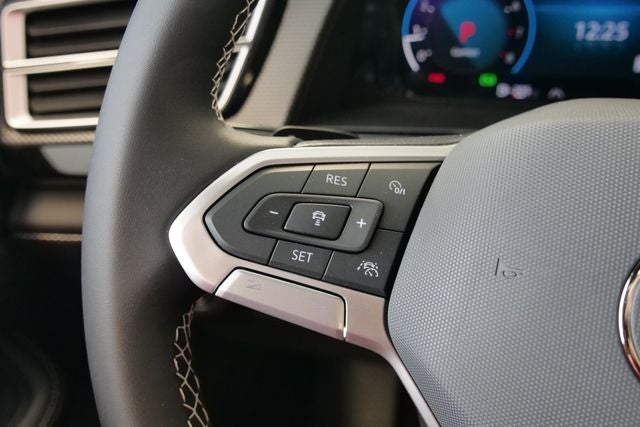 2026 Volkswagen Atlas Cross Sport 2.0T SEL