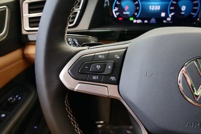 2026 Volkswagen Atlas Cross Sport 2.0T SEL