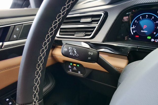 2026 Volkswagen Atlas Cross Sport 2.0T SEL