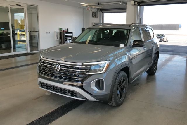 2026 Volkswagen Atlas 2.0T Peak Edition