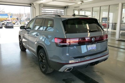 2026 Volkswagen Atlas 2.0T Peak Edition