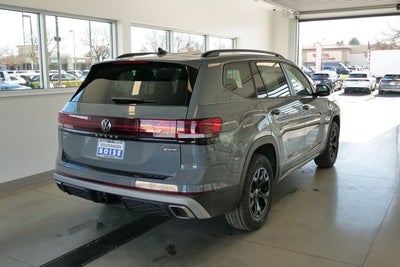2026 Volkswagen Atlas 2.0T Peak Edition