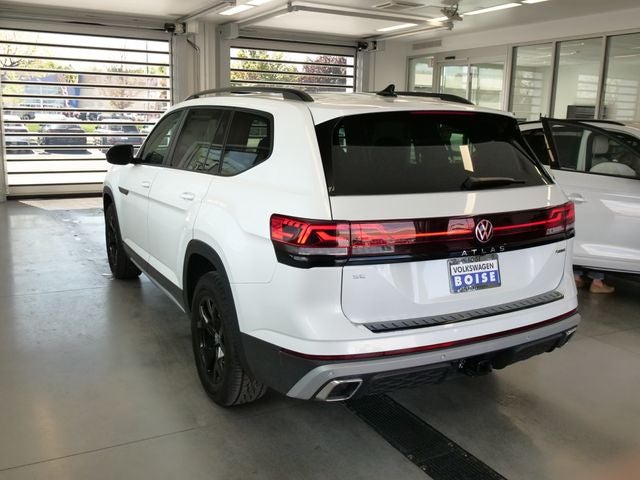 2026 Volkswagen Atlas 2.0T Peak Edition