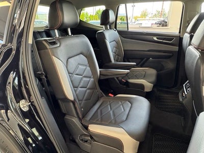 2024 Volkswagen Atlas 2.0T Peak Edition SE w/Technology