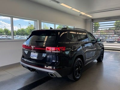 2024 Volkswagen Atlas 2.0T Peak Edition SE w/Technology