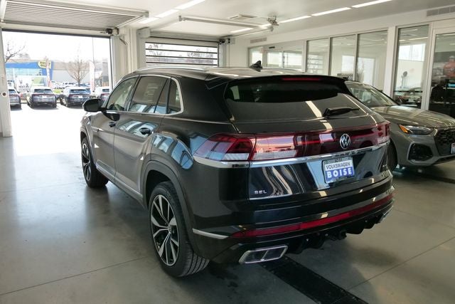 2026 Volkswagen Atlas Cross Sport 2.0T SEL Premium R-Line