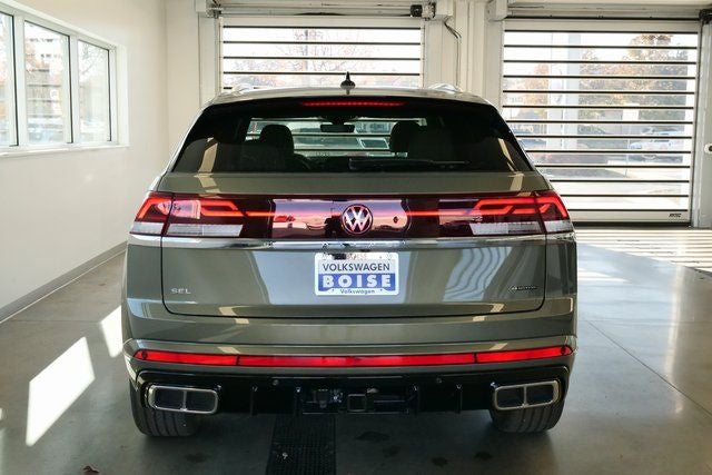 2026 Volkswagen Atlas Cross Sport 2.0T SEL Premium R-Line