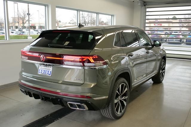 2026 Volkswagen Atlas Cross Sport 2.0T SEL Premium R-Line