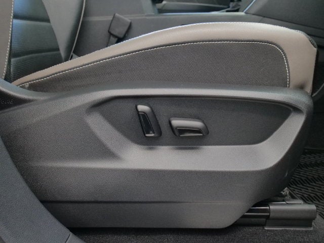 2021 Volkswagen Atlas Cross Sport 3.6L V6 SEL Premium R-Line