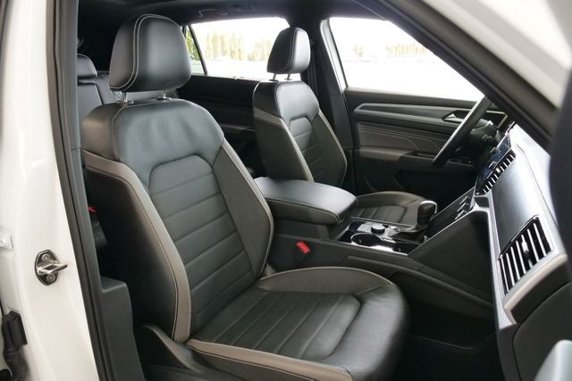 2023 Volkswagen Atlas Cross Sport 3.6L V6 SEL Premium R-Line