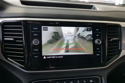 2023 Volkswagen Atlas Cross Sport 3.6L V6 SEL Premium R-Line