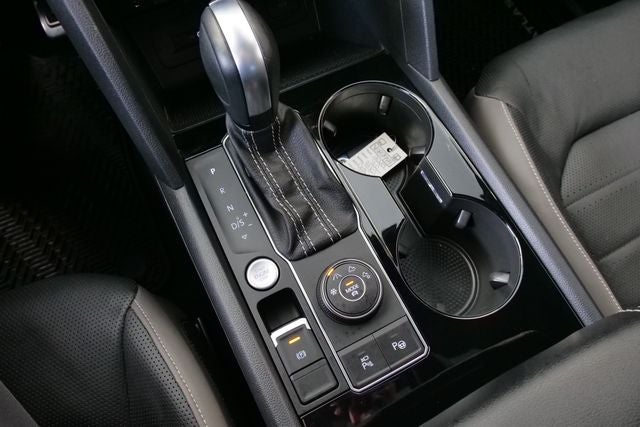 2023 Volkswagen Atlas Cross Sport 3.6L V6 SEL Premium R-Line