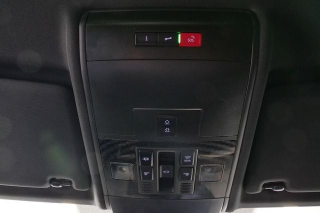 2023 Volkswagen Atlas Cross Sport 3.6L V6 SEL Premium R-Line