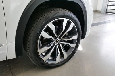 2023 Volkswagen Atlas Cross Sport 3.6L V6 SEL Premium R-Line