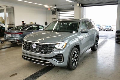 2026 Volkswagen Atlas 2.0T SEL Premium R-Line