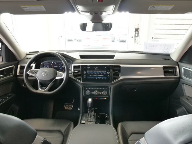 2023 Volkswagen Atlas 3.6L V6 SEL Premium R-Line