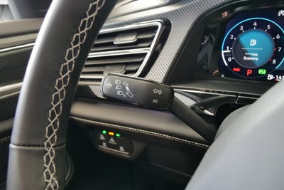 2026 Volkswagen Atlas Cross Sport SE w/Technology