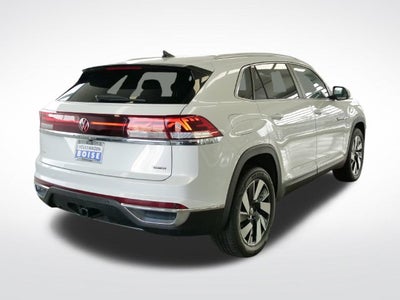 2026 Volkswagen Atlas Cross Sport SE w/Technology