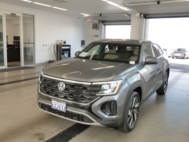 2024 Volkswagen Atlas Cross Sport 2.0T SE w/Technology