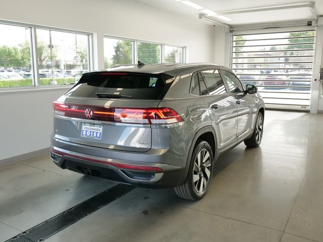 2024 Volkswagen Atlas Cross Sport 2.0T SE w/Technology