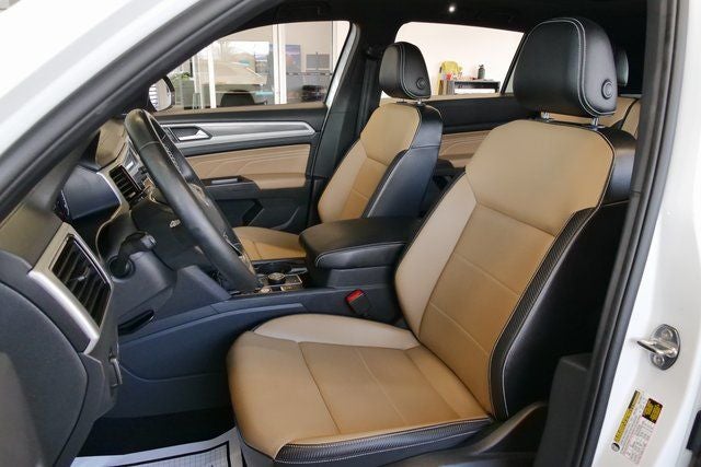 2022 Volkswagen Atlas Cross Sport 3.6L V6 SE w/Technology